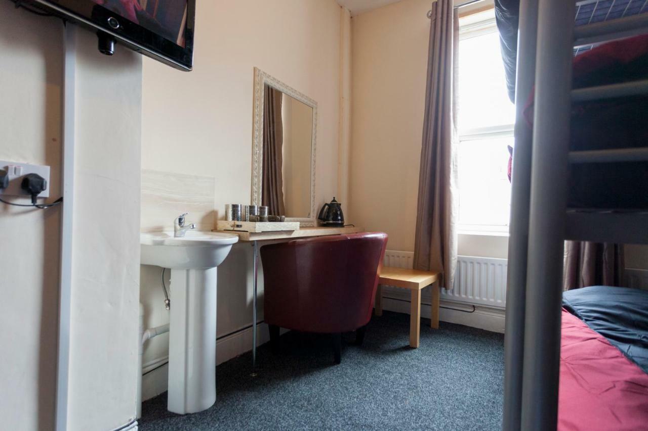 Fenham Hotel express Newcastle upon Tyne Exterior foto